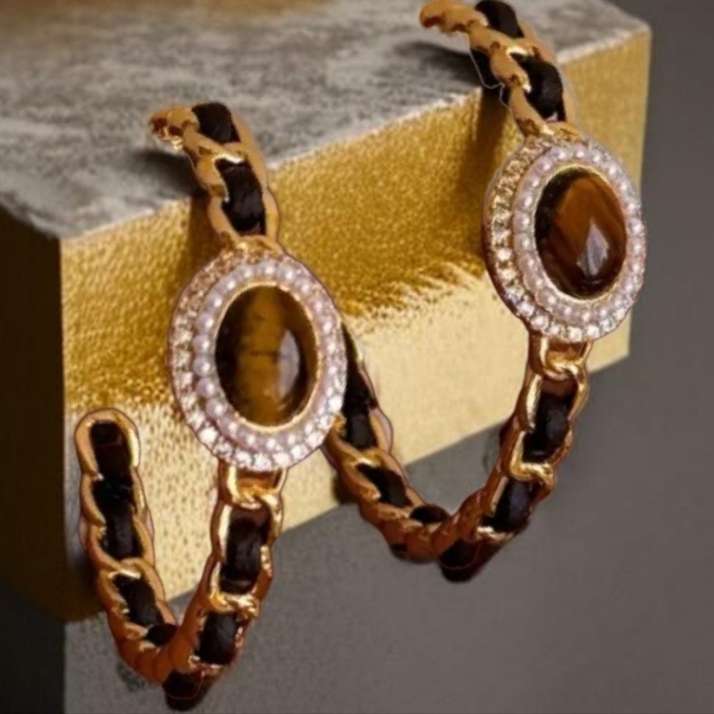 18k Gold Plated Tigers Woven Leather Hoop Earrings - Picture 5 of 5